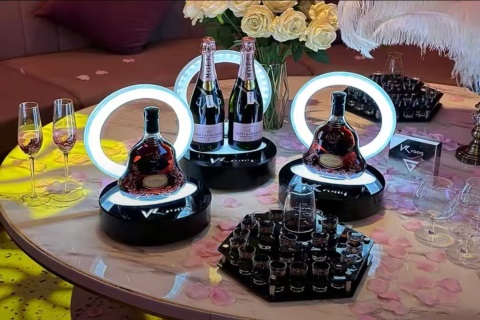 西双版纳星空电音剧场招聘促销员-努力奋进开启职场荣耀征程